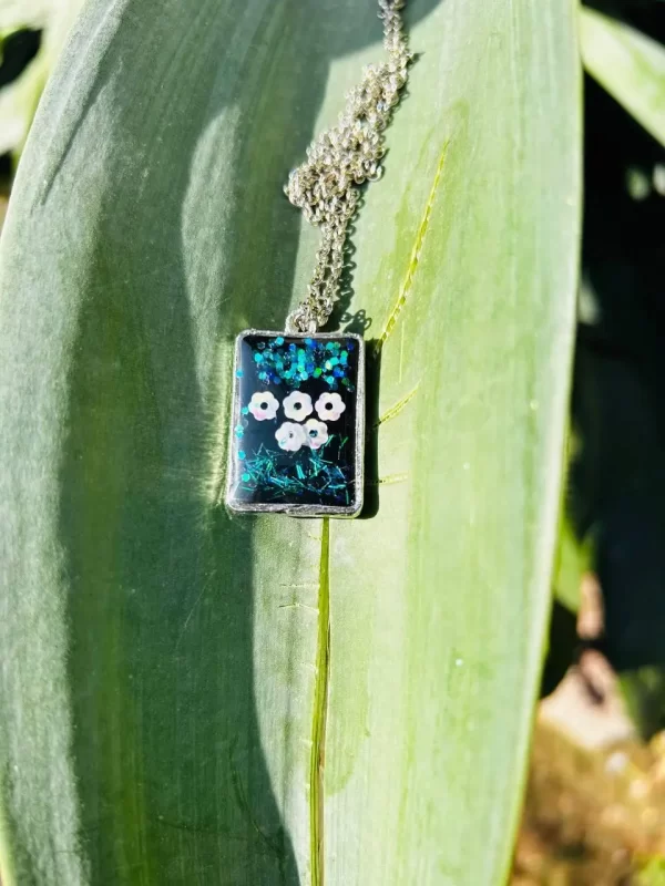 Resin Pendant - Image 3
