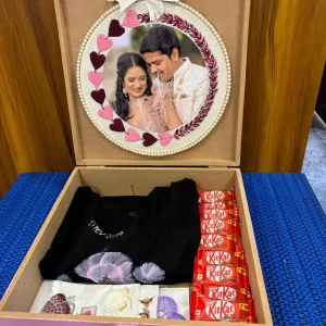 Anniversary hamper