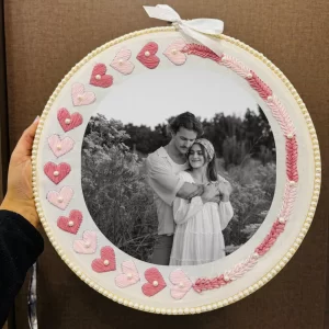 Embroidery hoop frame